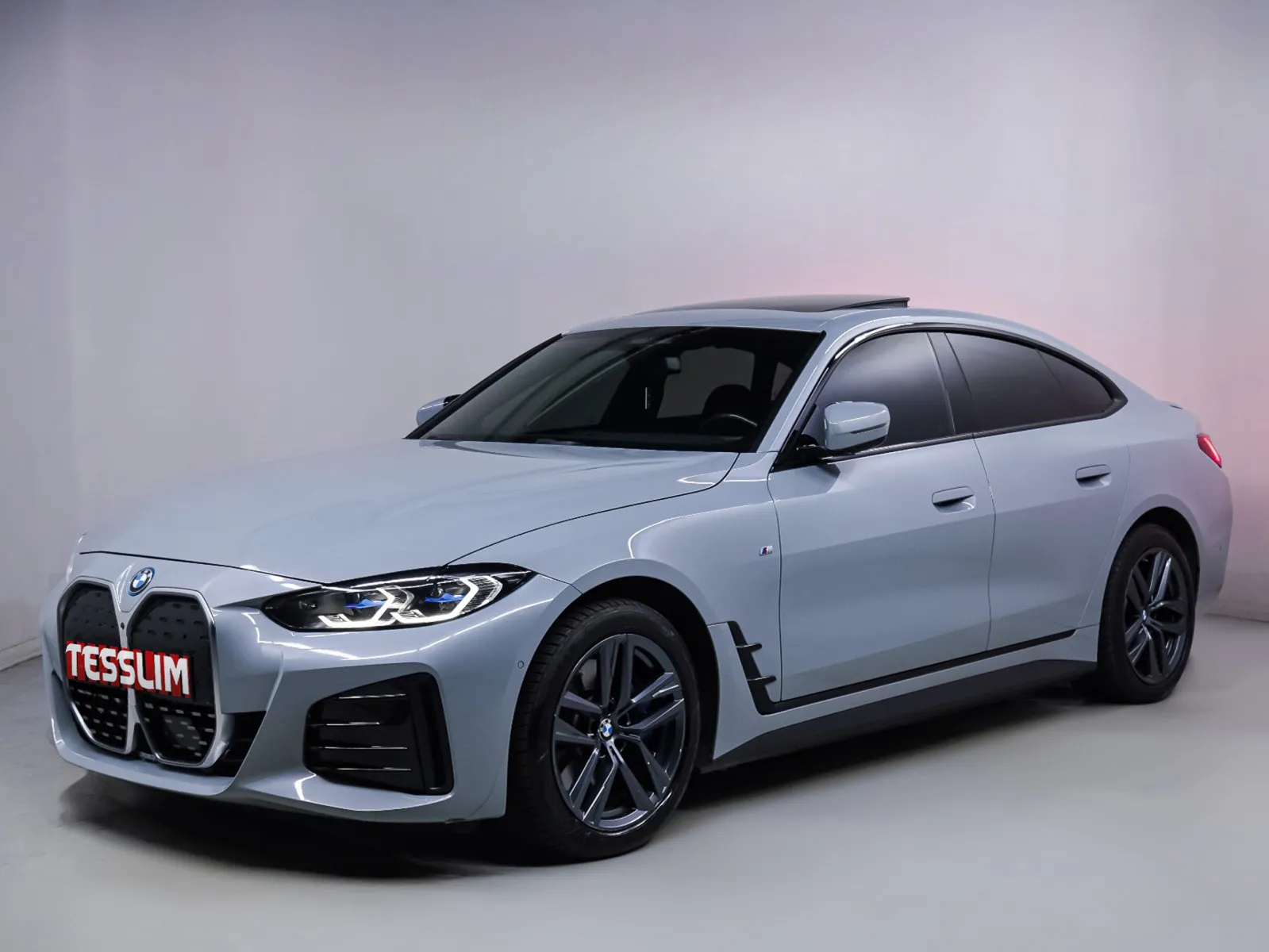BMW İ4 M50 2025 ile SARIYER şehrinde konfor ve güvenlik