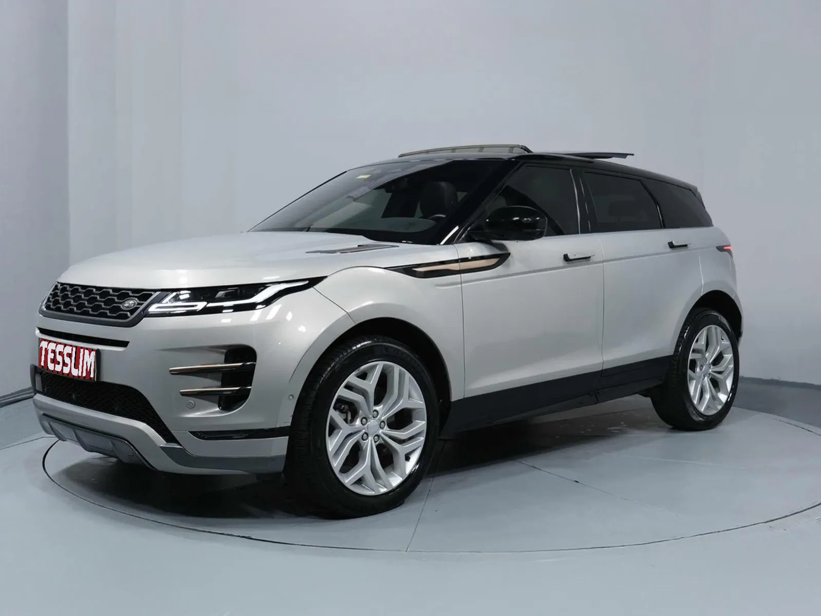 Land Rover EVOQUE 2025 deneyimi: BEYKOZ ÇAMLIBAHÇE rotası için ideal araç seçimi